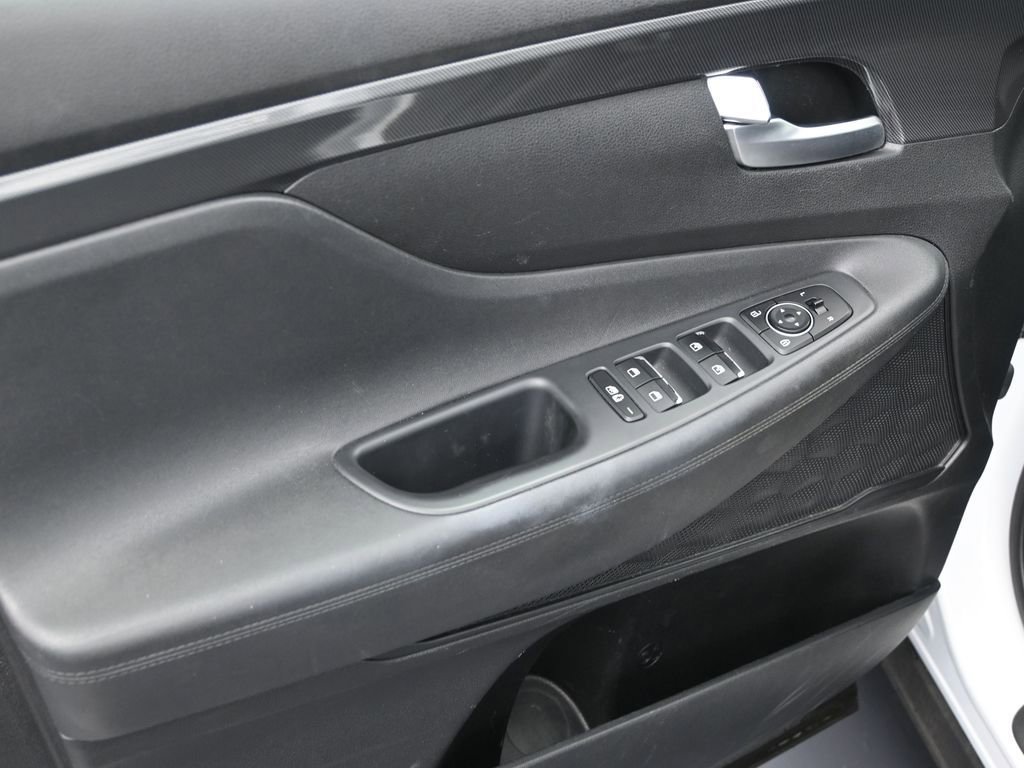 Used 2021 Hyundai Santa Fe SEL image 11