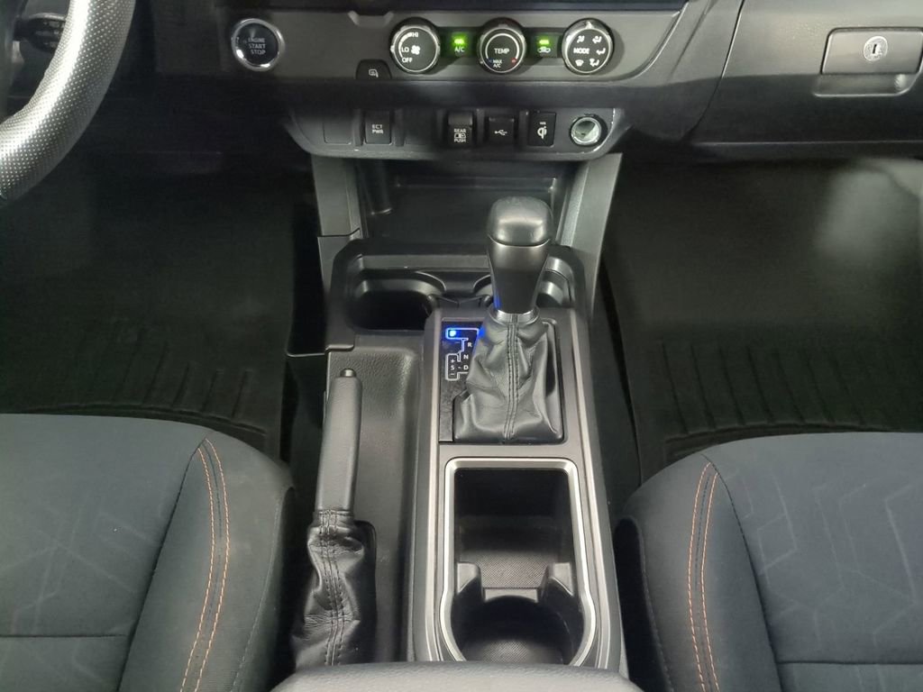 Used 2020 Toyota Tacoma TRD Sport image 20