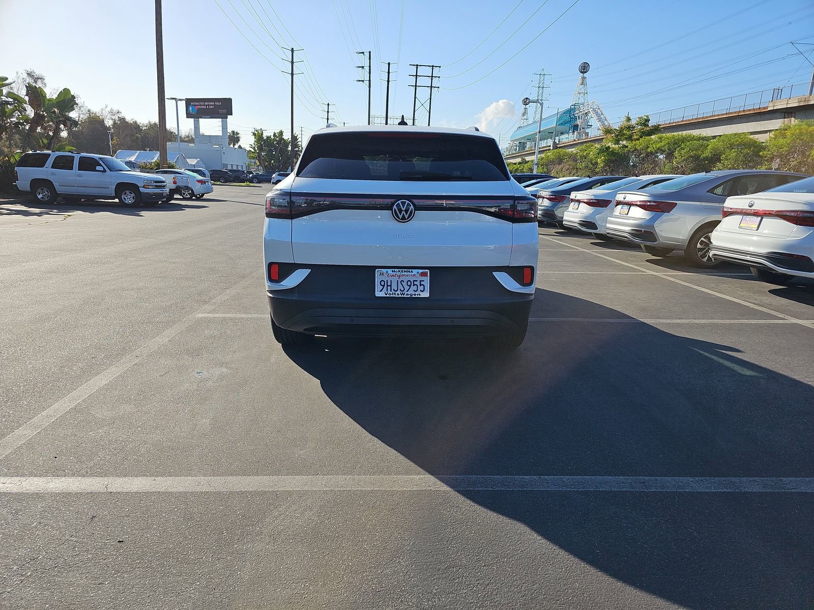 Used 2023 Volkswagen ID.4 S image 6