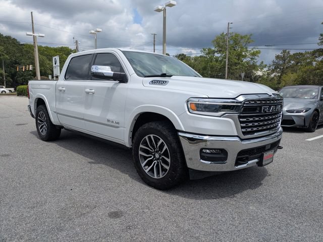 Used 2025 RAM 1500 Limited w/ Trailer Tow Group AWD/4WD image 3