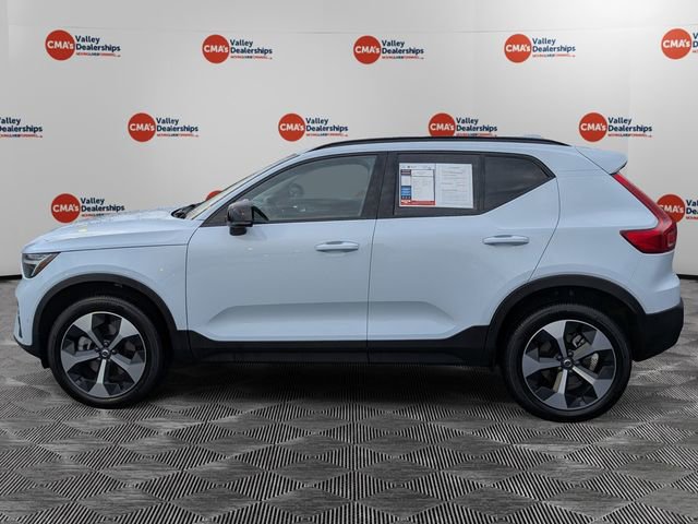 Used 2026 Volvo XC40 B5 Plus w/ Protection Package Premier image 8