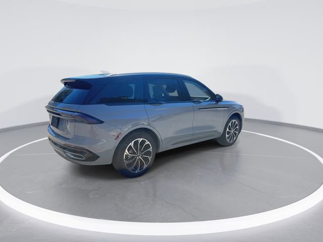 New 2026 Lincoln Nautilus Reserve AWD/4WD image 8