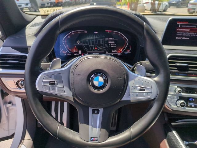 Used 2022 BMW 740i w/ M Sport Package RWD image 11