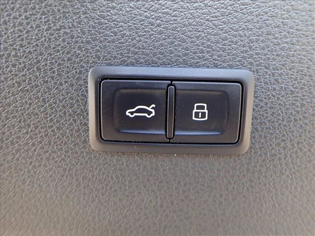 Used 2018 Audi Q5 2.0T Premium Plus w/ Premium Plus Package image 9