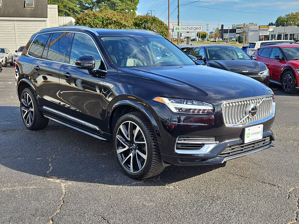 Used 2021 Volvo XC90 T8 Inscription Expression w/ Protection Package Premier image 4