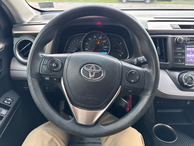 Used 2015 Toyota RAV4 LE AWD/4WD image 15