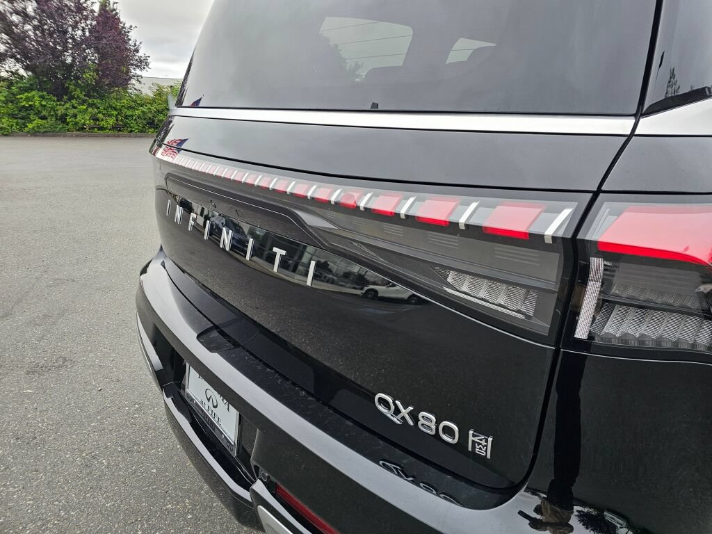 New 2027 INFINITI QX80 Luxe AWD/4WD image 18