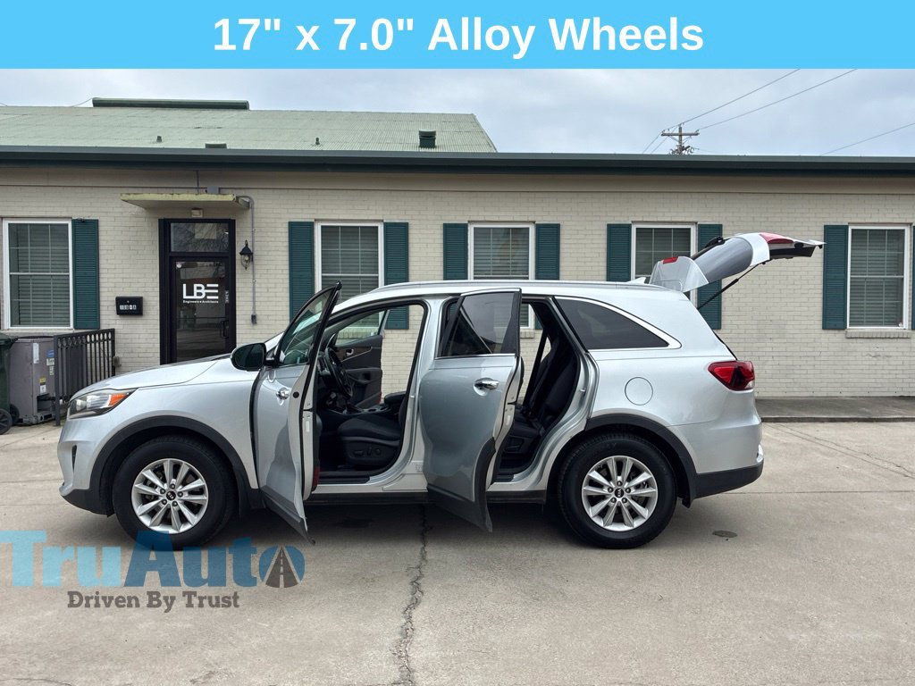 Used 2019 Kia Sorento FWD w/ Option Group 020 image 14