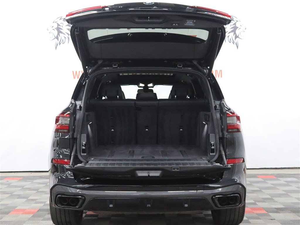 Used 2020 BMW X5 M50i w/ Executive Package AWD/4WD image 7