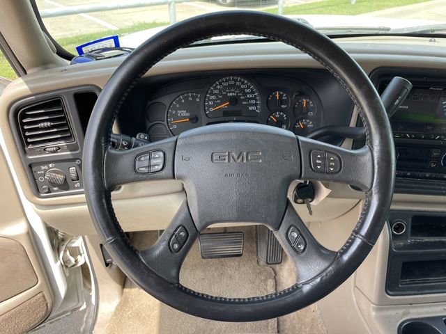 Used 2003 GMC Yukon XL SLT w/ 1SD Preferred Equipment Group RWD image 11