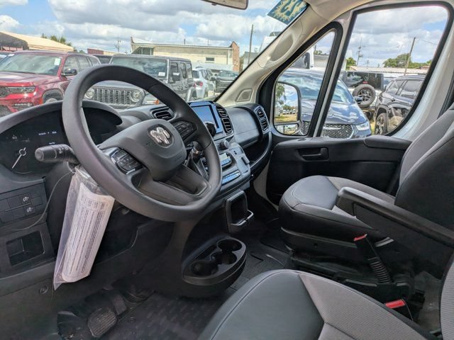 Used 2023 RAM ProMaster 3500 FWD image 12