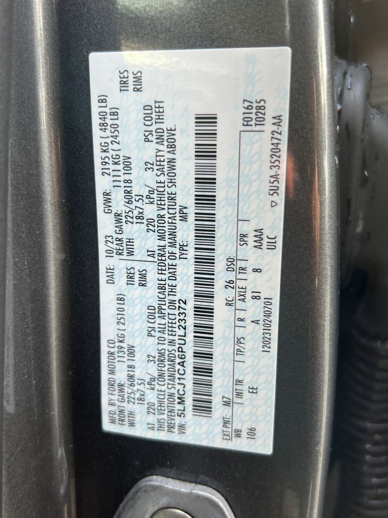 Used 2023 Lincoln Corsair FWD image 26