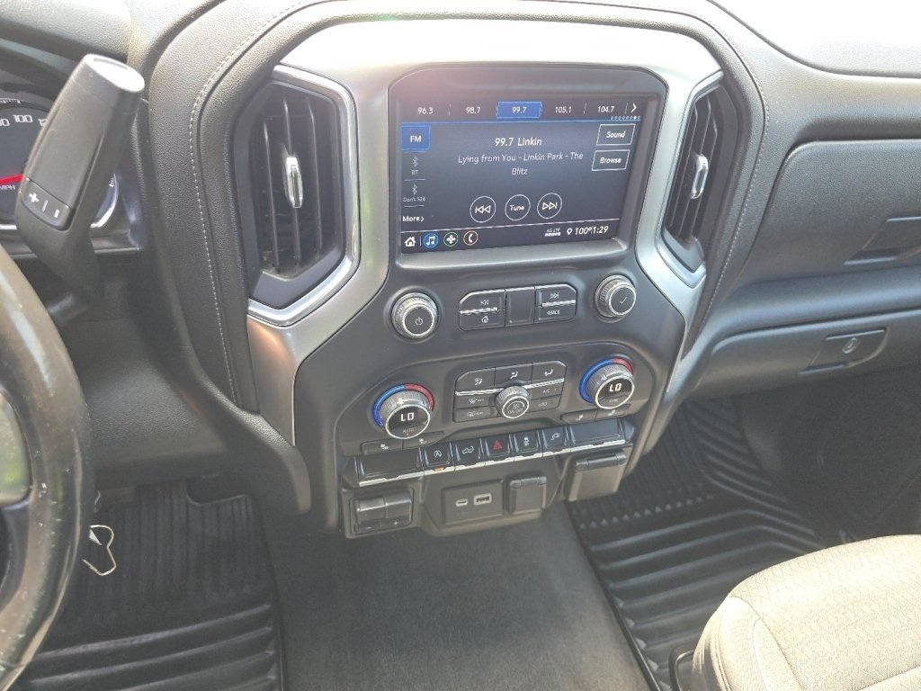 Used 2020 Chevrolet Silverado 1500 LT w/ Fleet Comfort Package AWD/4WD image 35