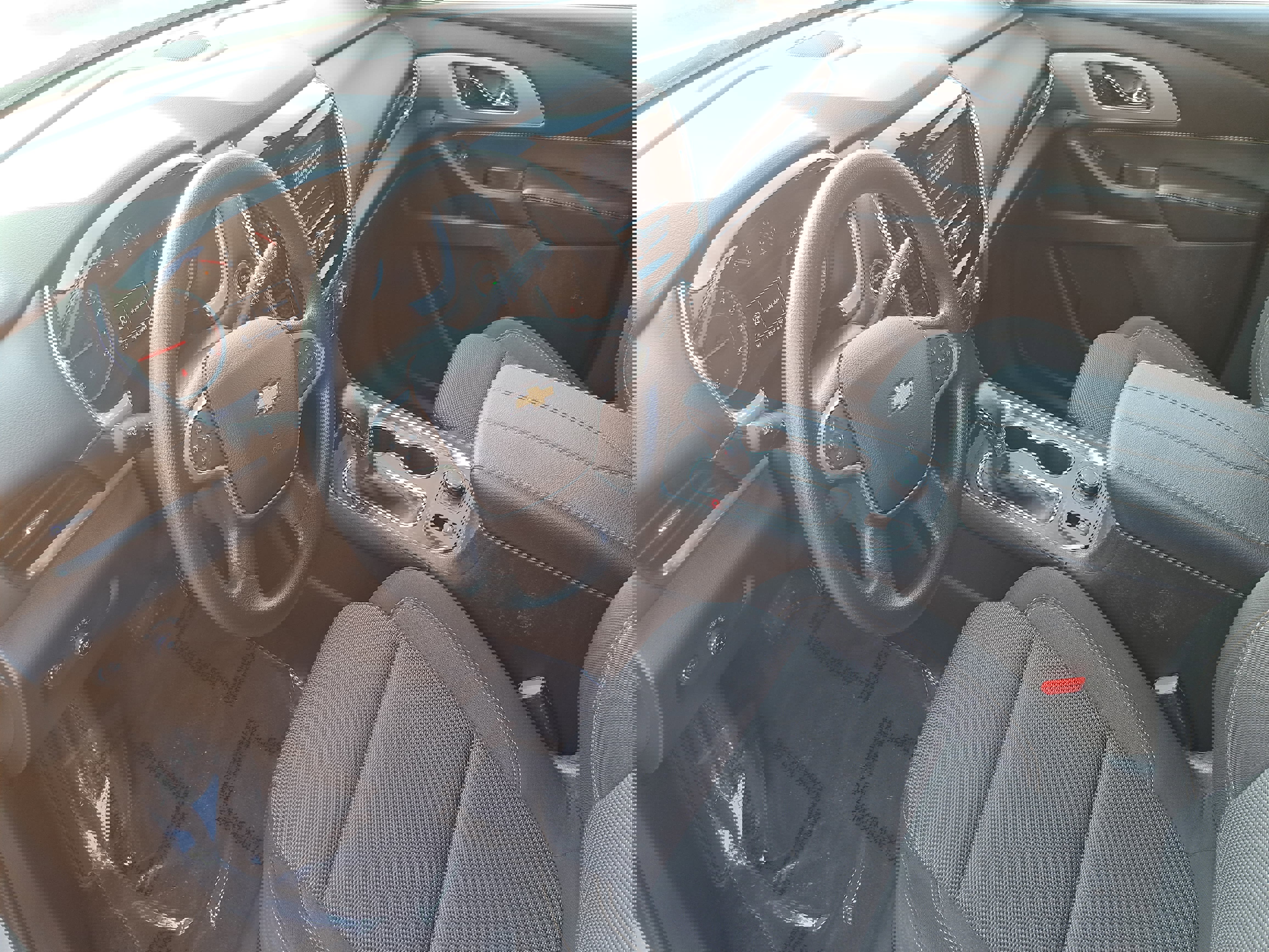 Used 2021 Chevrolet Traverse LS image 16