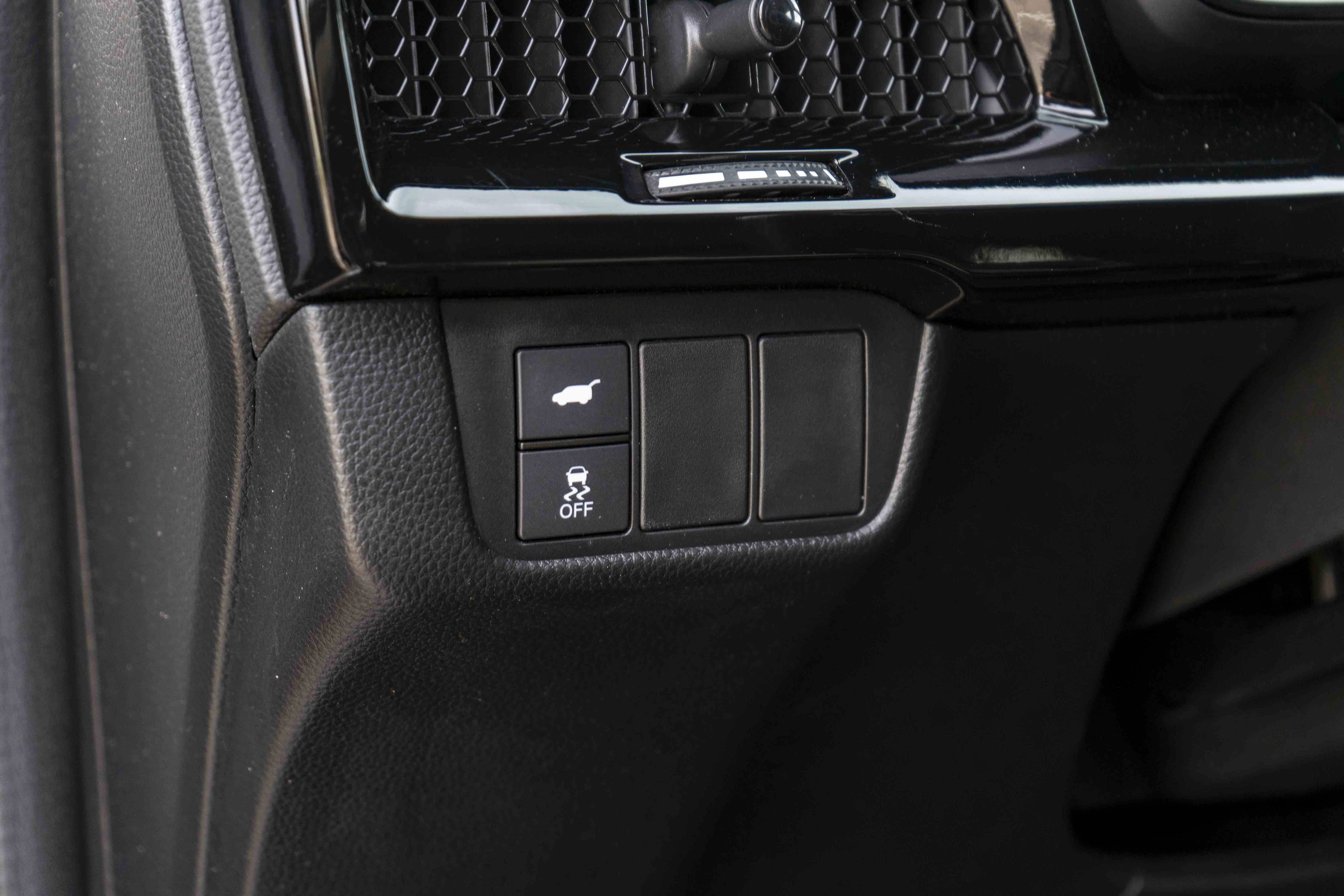 Used 2025 Honda CR-V EX-L image 41