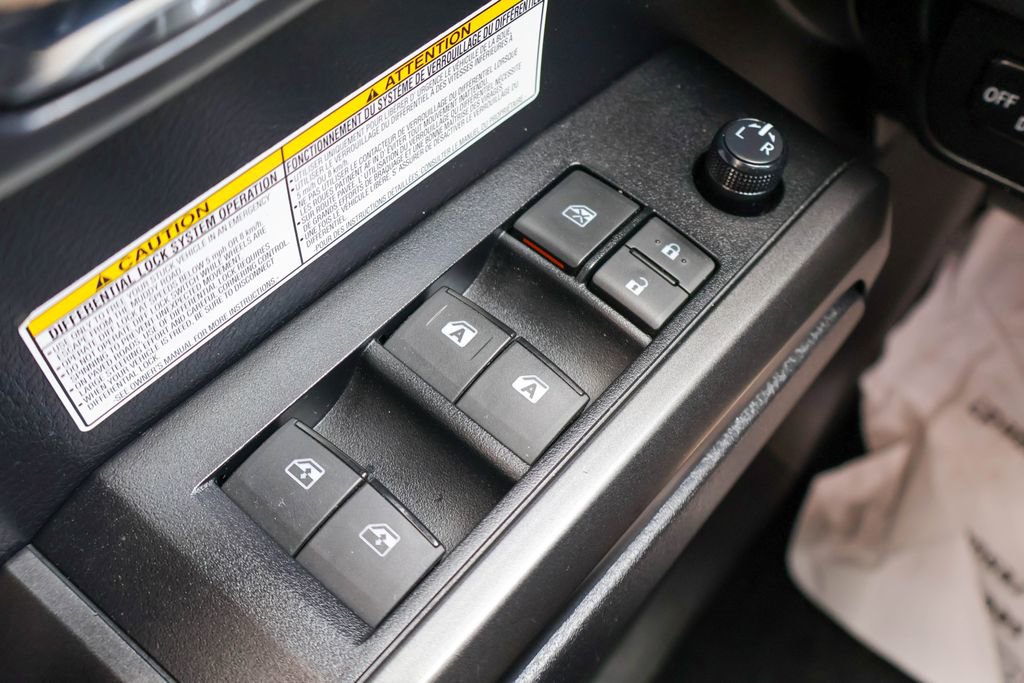 Used 2020 Toyota Tacoma TRD Pro AWD/4WD image 18