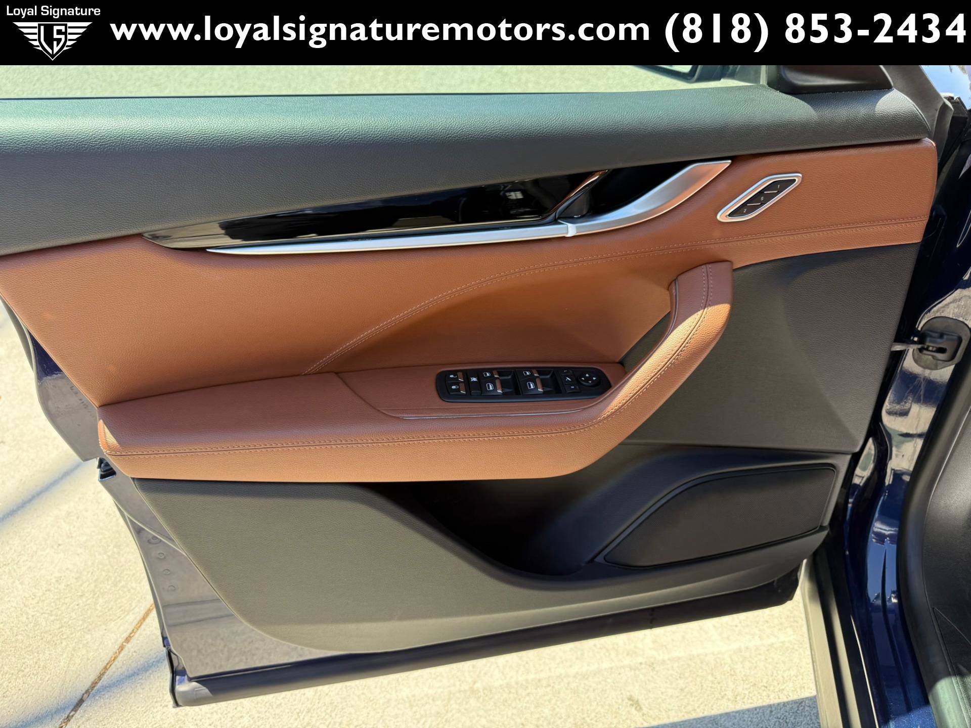 Used 2019 Maserati Levante AWD/4WD image 22