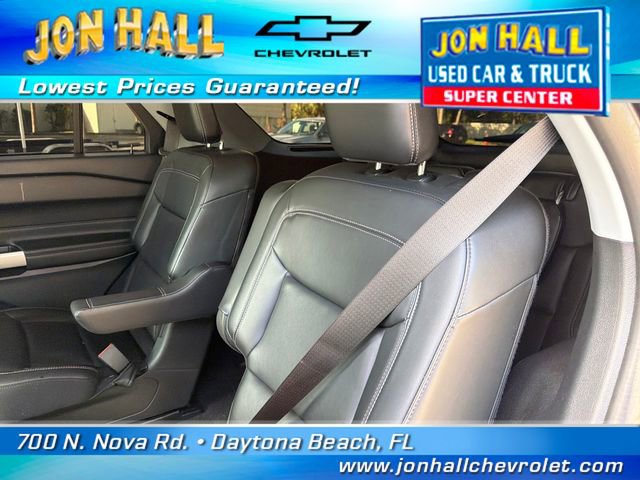 Used 2023 Ford Explorer XLT w/ Equipment Group 202A RWD image 23