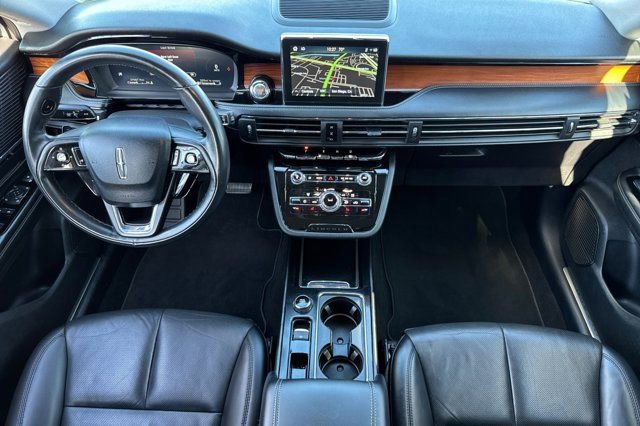 Used 2022 Lincoln Corsair Reserve image 14