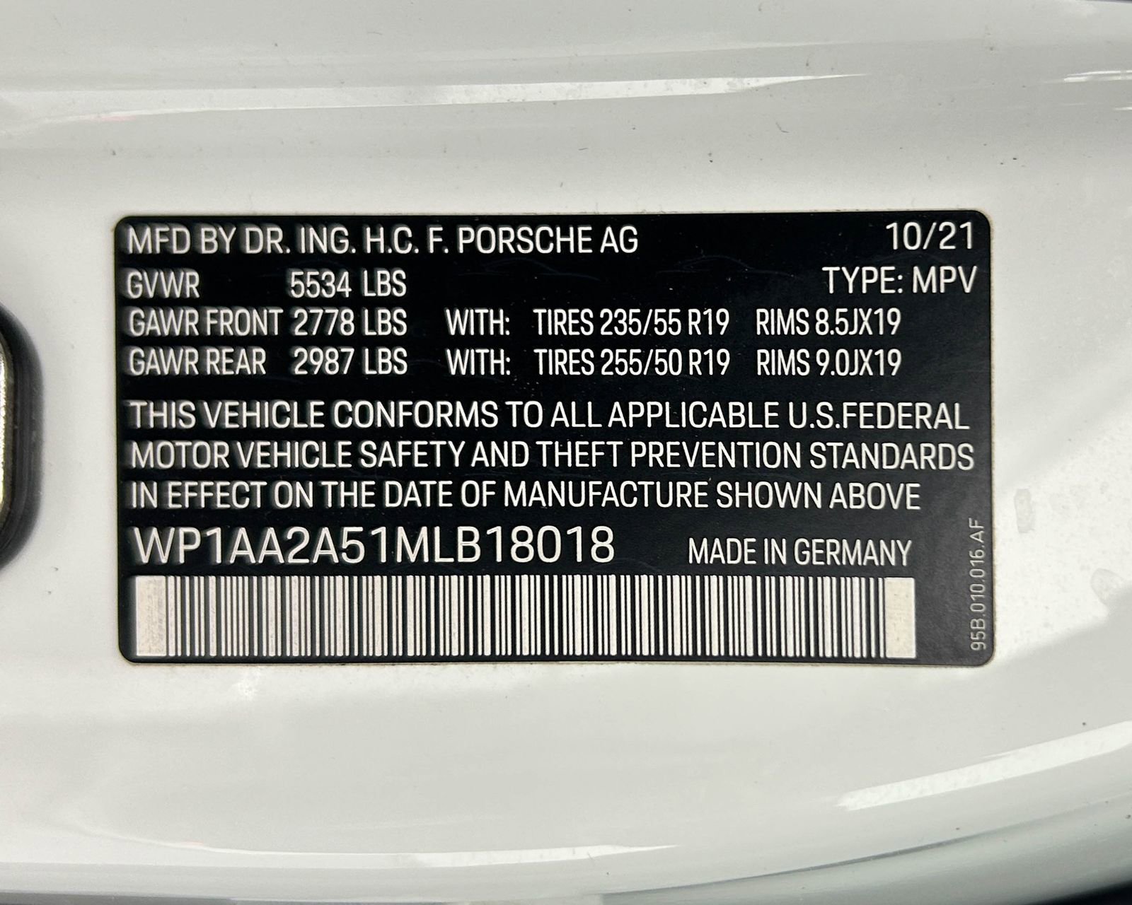 Used 2021 Porsche Macan image 31