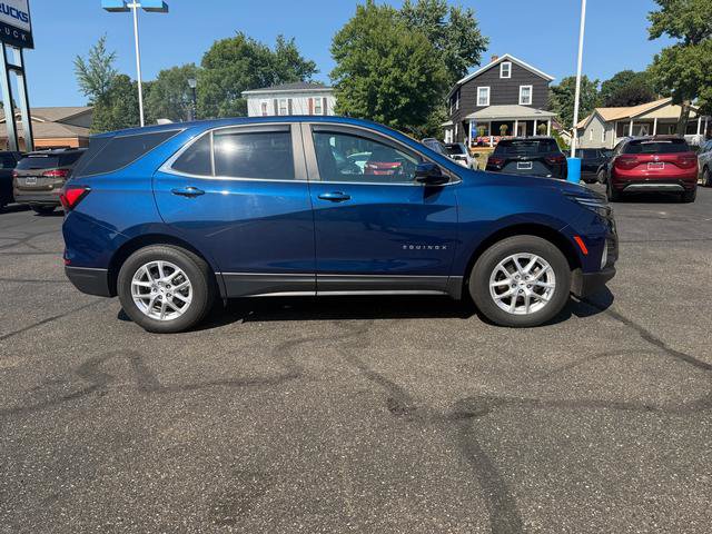 Used 2022 Chevrolet Equinox LT AWD/4WD image 6
