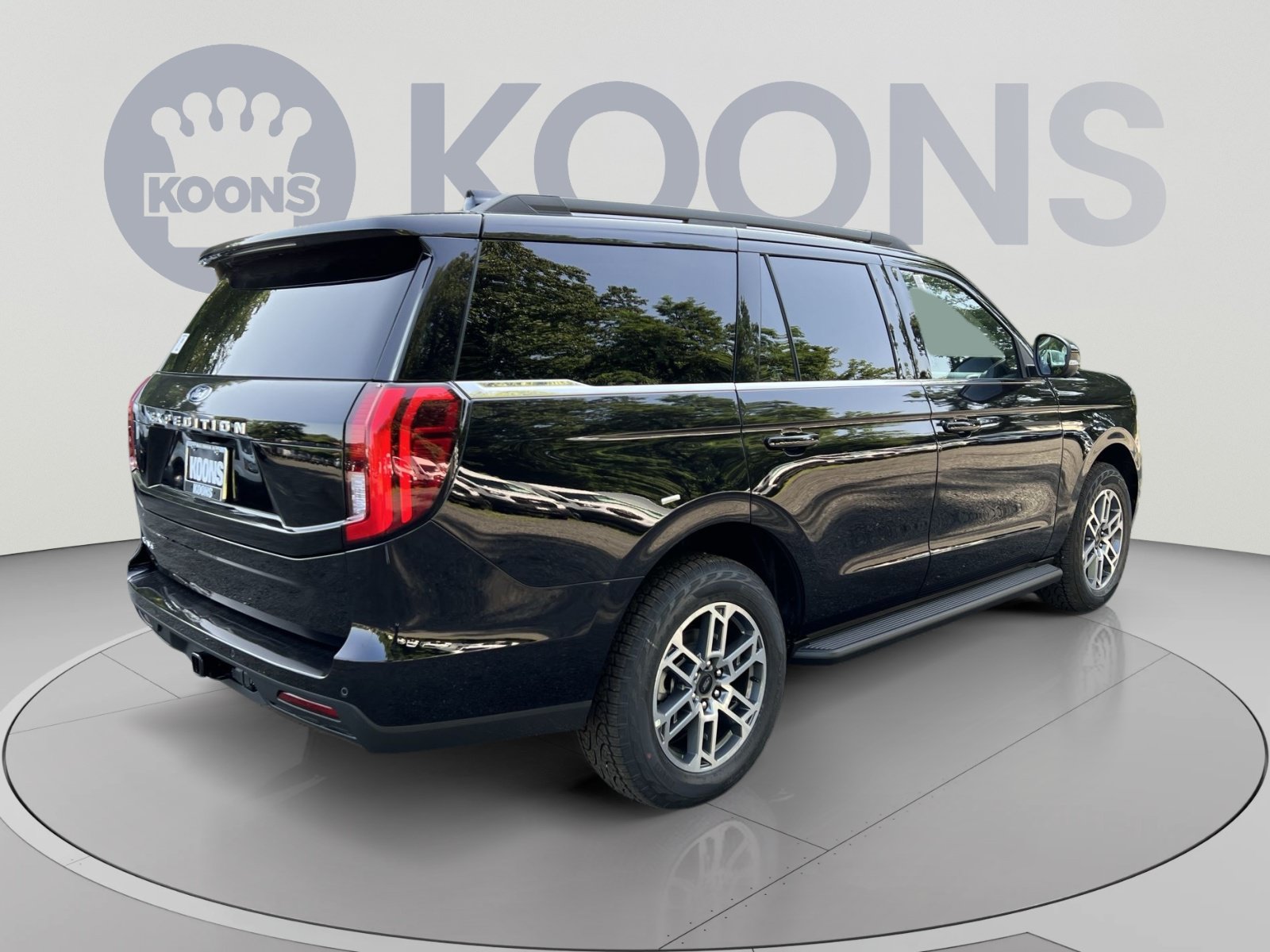 New 2026 Ford Expedition Active AWD/4WD image 11