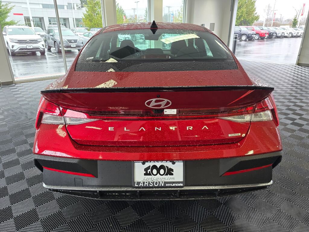 New 2025 Hyundai Elantra SEL image 5