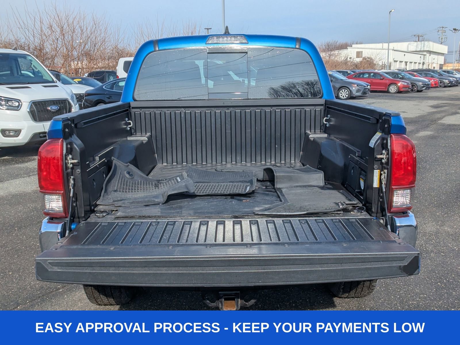 Used 2017 Toyota Tacoma TRD Off-Road w/ Tow Package (A/T) image 7