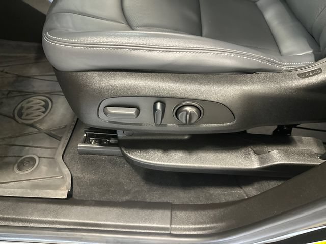 Used 2024 Buick Enclave Essence w/ Experience Buick Package AWD/4WD image 24