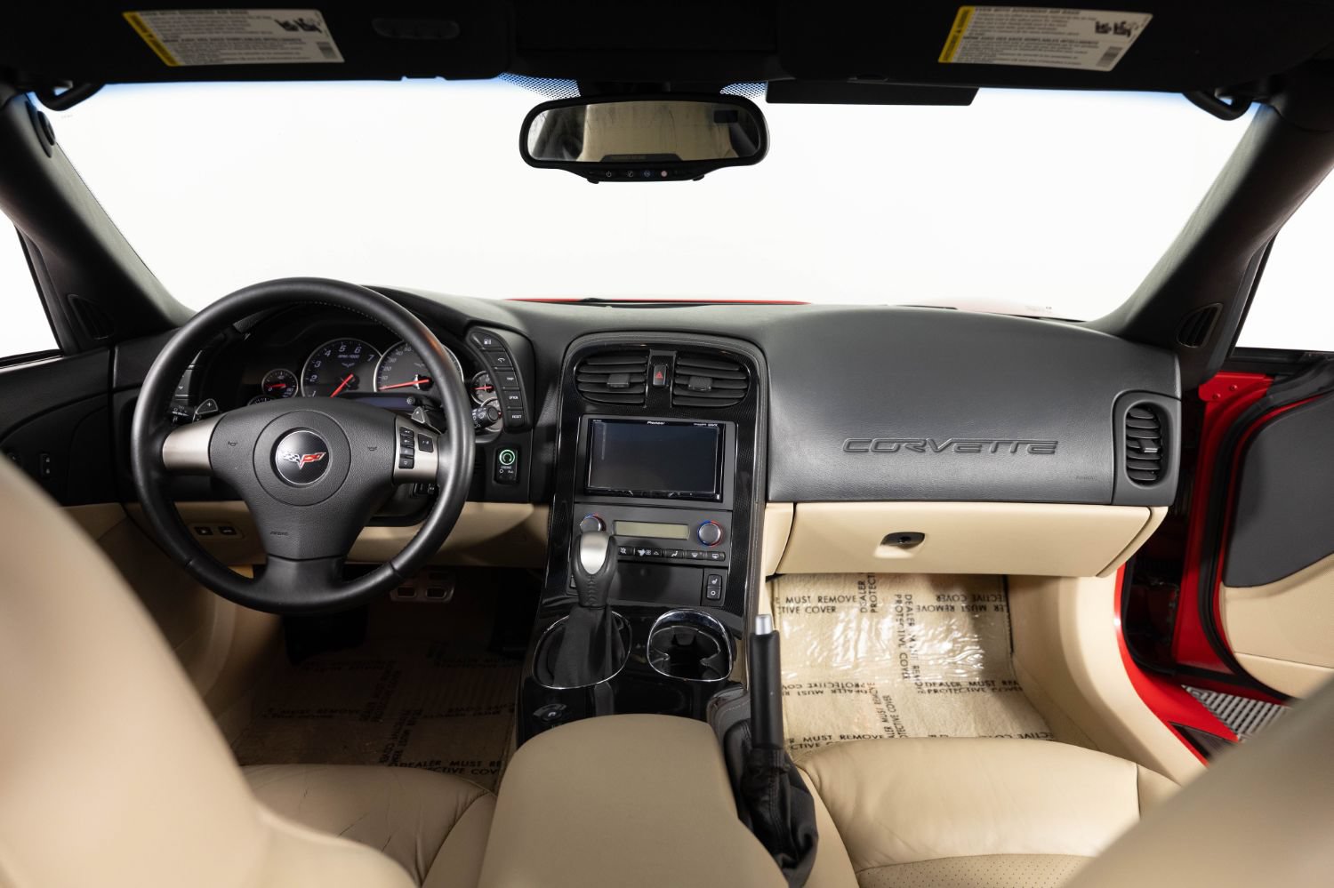 Used 2008 Chevrolet Corvette Coupe w/ Preferred Equipment Group RWD image 25