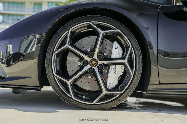 Used 2020 Lamborghini Huracan EVO AWD/4WD image 58