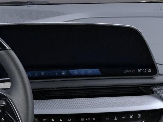 New 2026 Cadillac Optiq Luxury 1 image 20
