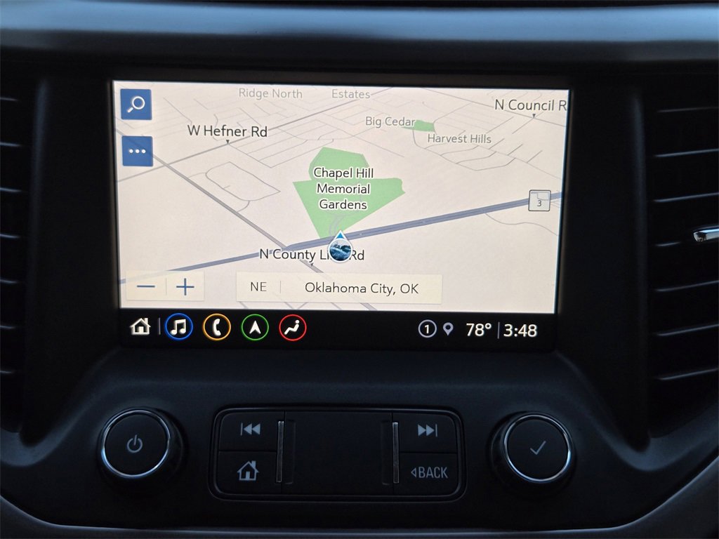 Used 2022 GMC Acadia AT4 image 12