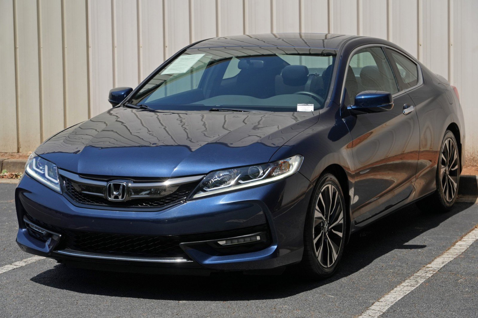 Used 2017 Honda Accord EX image 37
