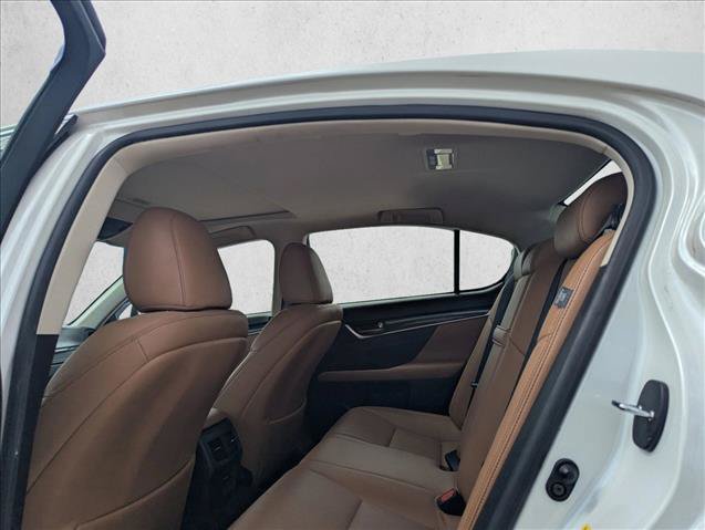 Used 2016 Lexus GS 200t w/ Preferred Accessory Package RWD image 13