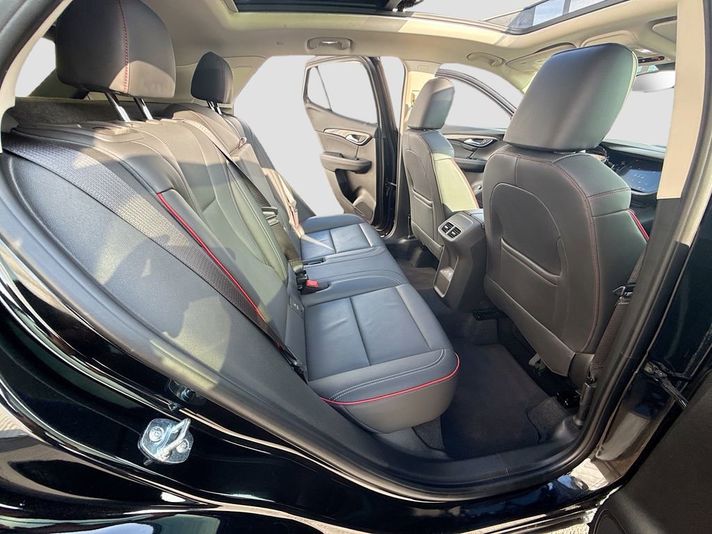 Used 2023 Buick Envision Essence w/ Sport Touring Package image 27