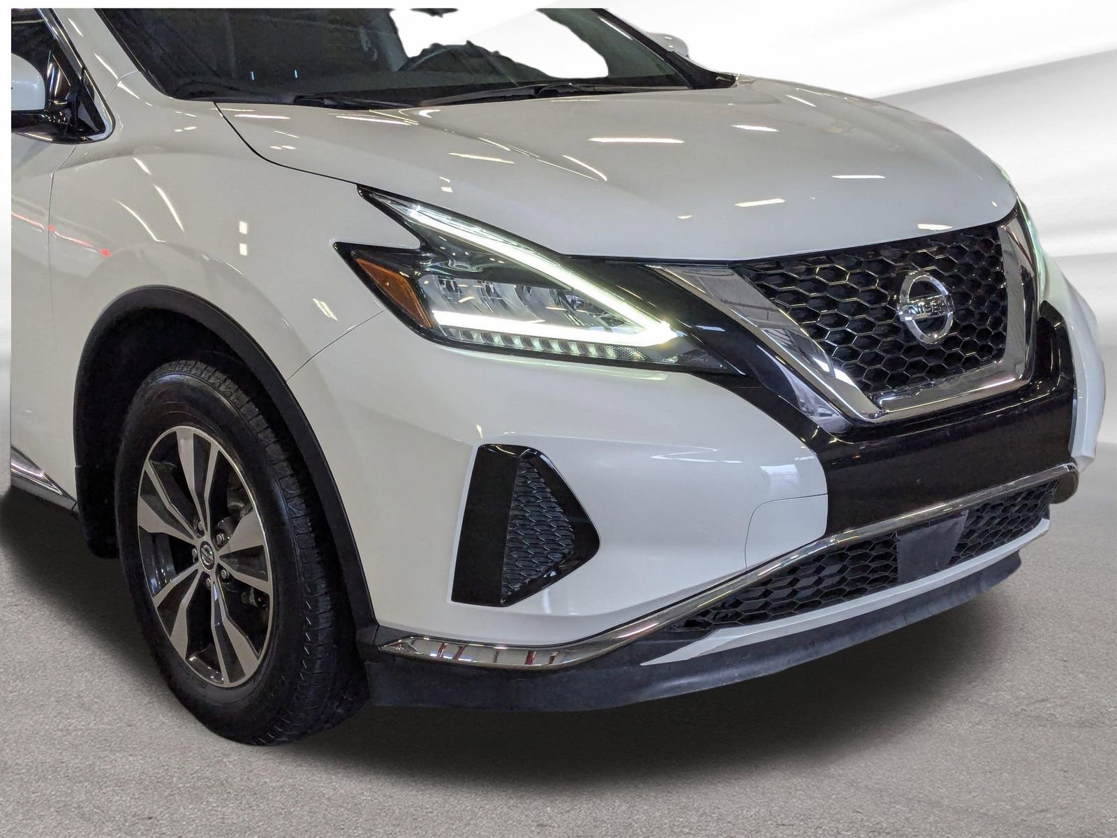 Used 2020 Nissan Murano SV image 35
