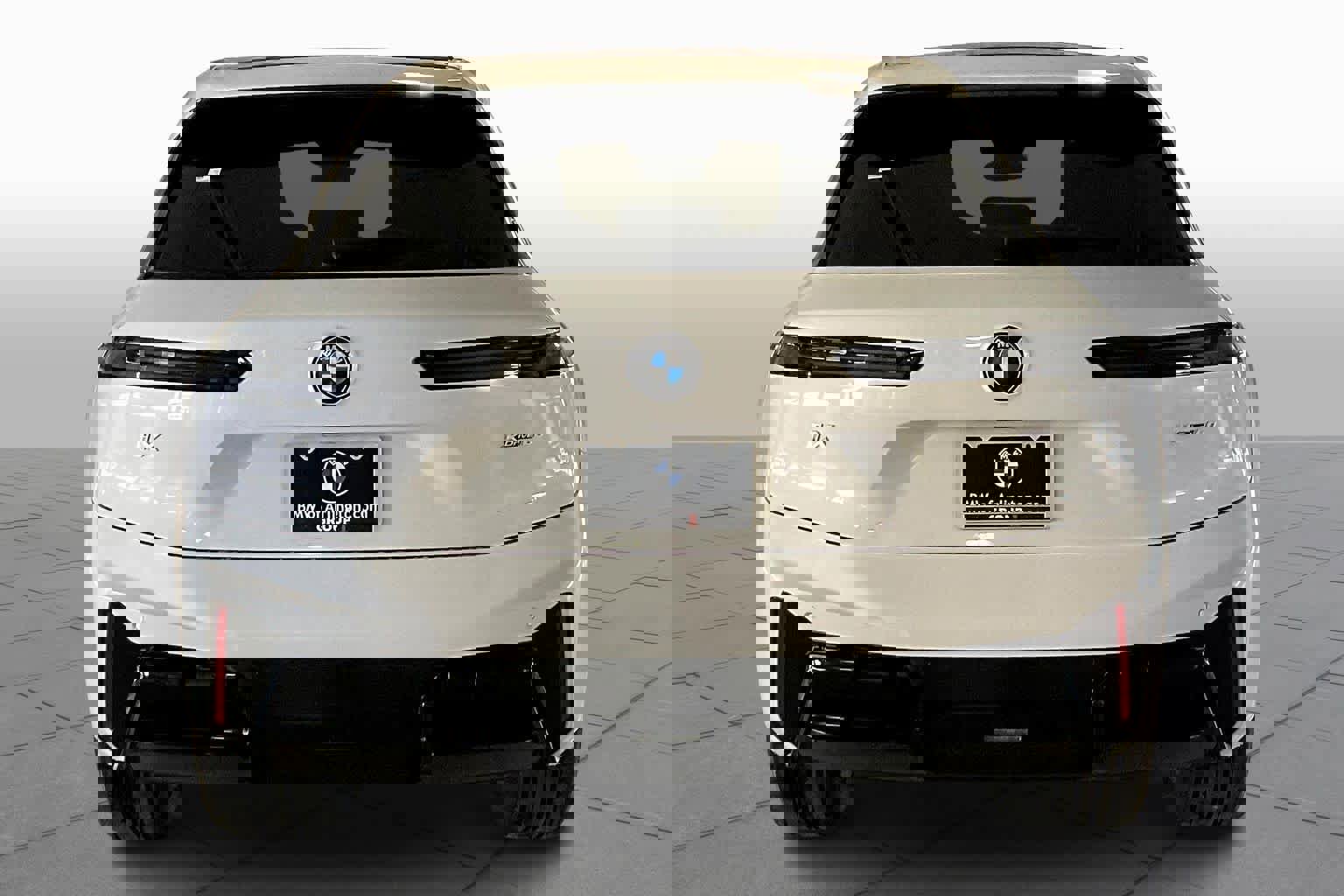 New 2026 BMW iX xDrive60 w/ M Sport Package image 4