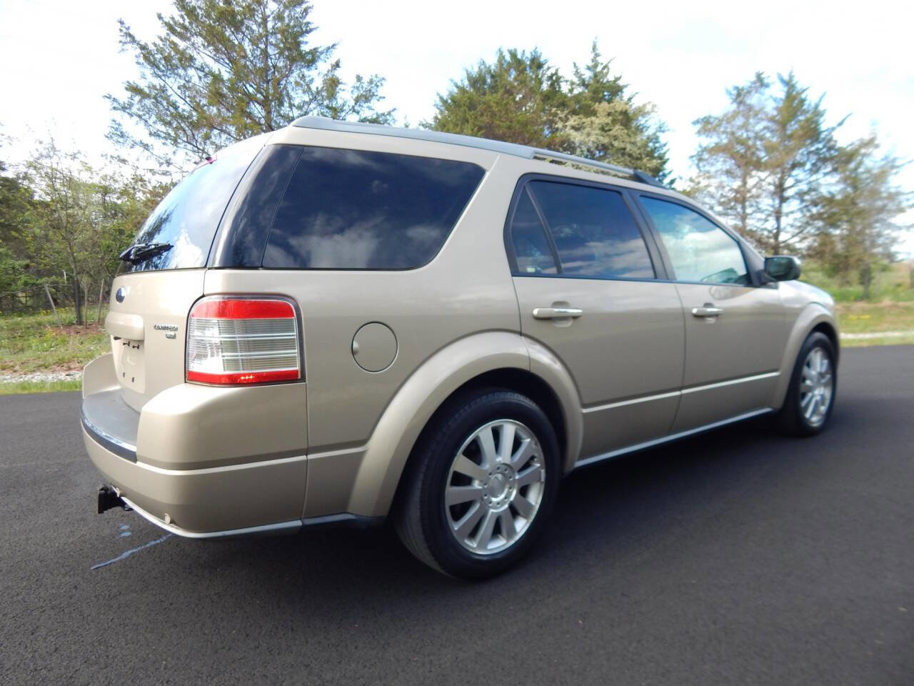 Used 2008 Ford Taurus X Limited AWD/4WD image 6