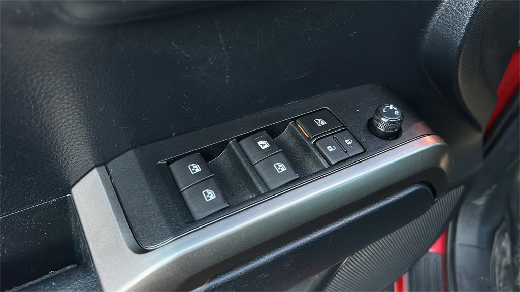 Used 2019 Toyota Tacoma SR5 image 12