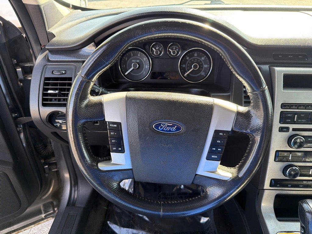 Used 2009 Ford Flex SE FWD image 10