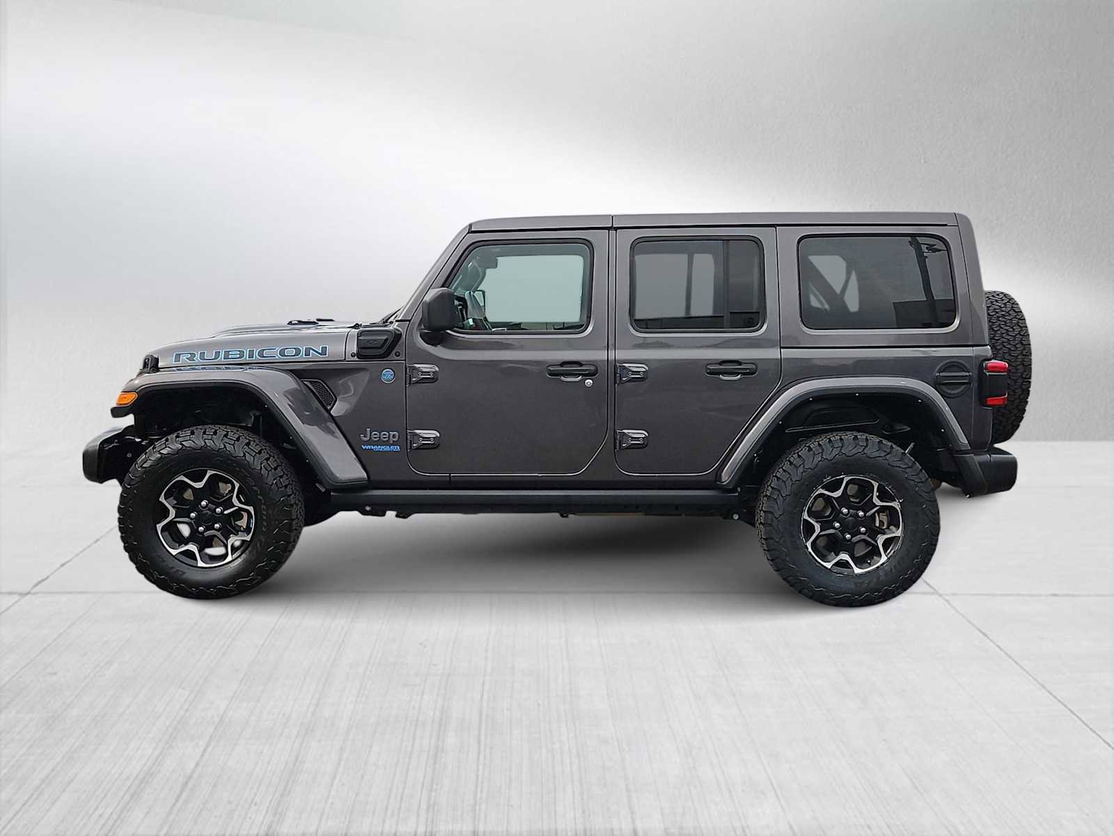 Used 2021 Jeep Wrangler Unlimited Rubicon 4xe w/ Safety Group image 5
