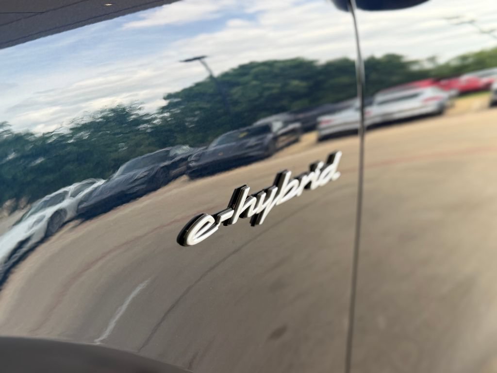 New 2026 Porsche Cayenne S AWD/4WD image 13