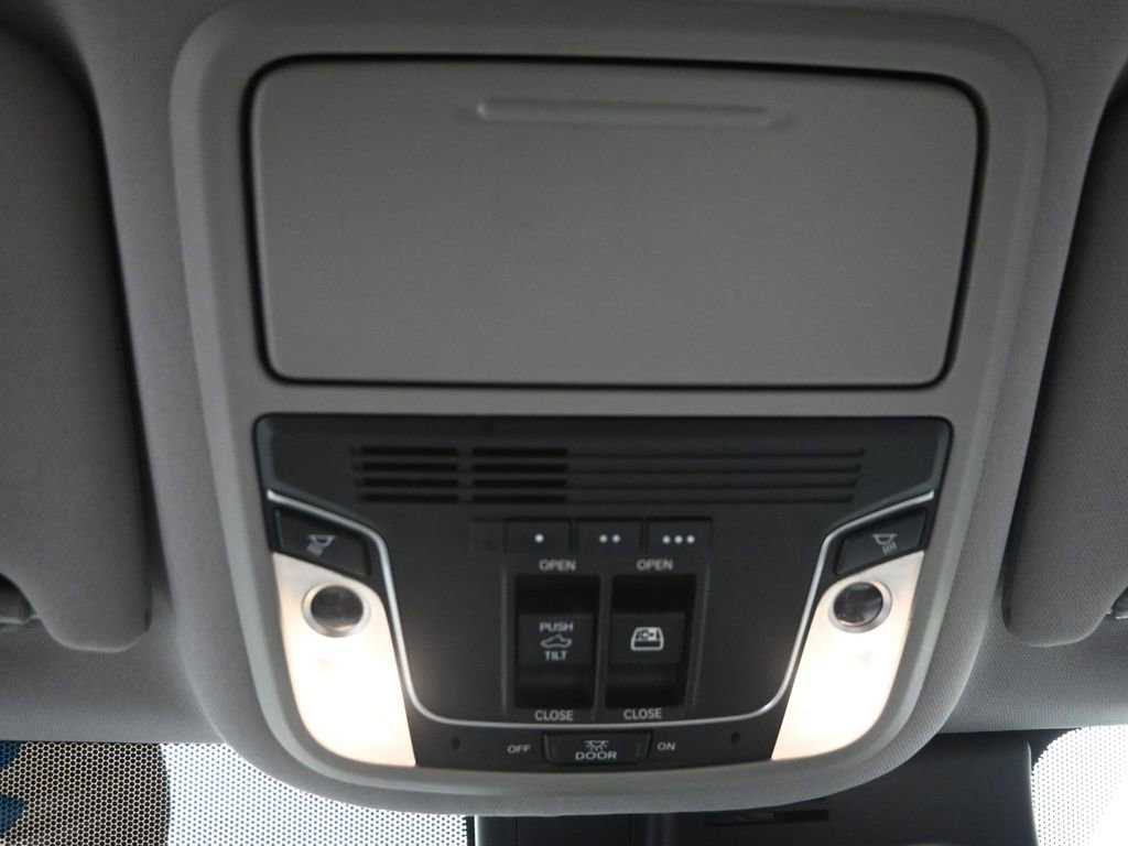 Used 2017 Honda Ridgeline RTL-E image 15