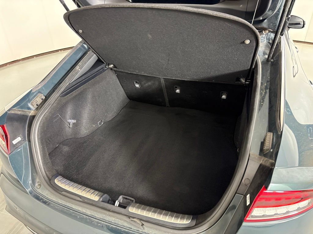 Used 2023 Kia Stinger GT-Line w/ Sun & Sound Package RWD image 21
