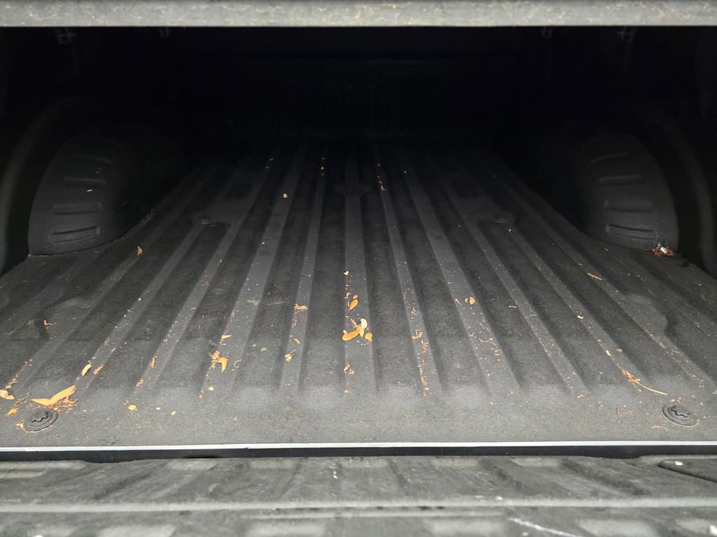 Used 2024 Ford F250 Lariat w/ Black Appearance Package image 6