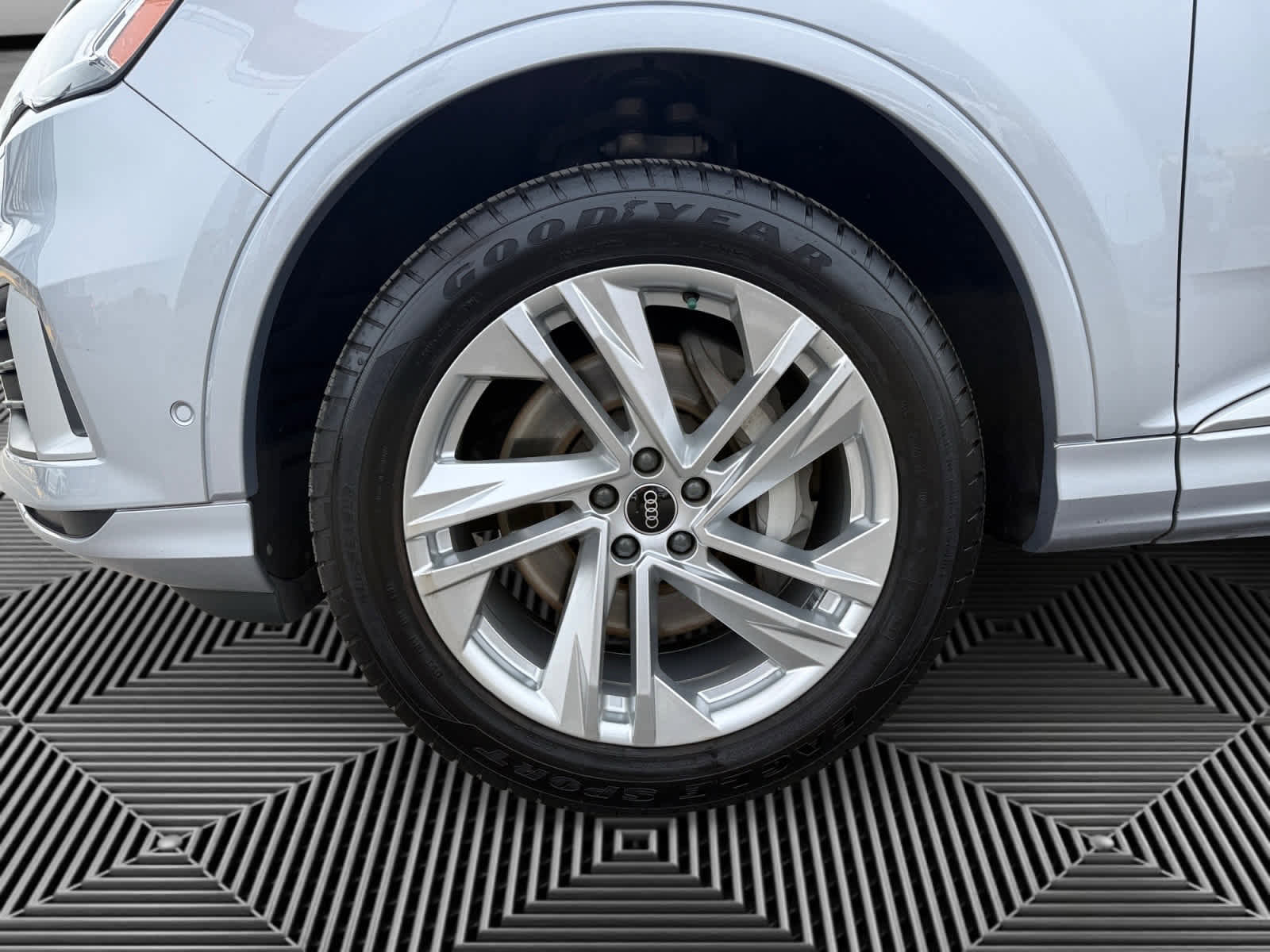 Used 2021 Audi Q7 2.0T Premium Plus image 9