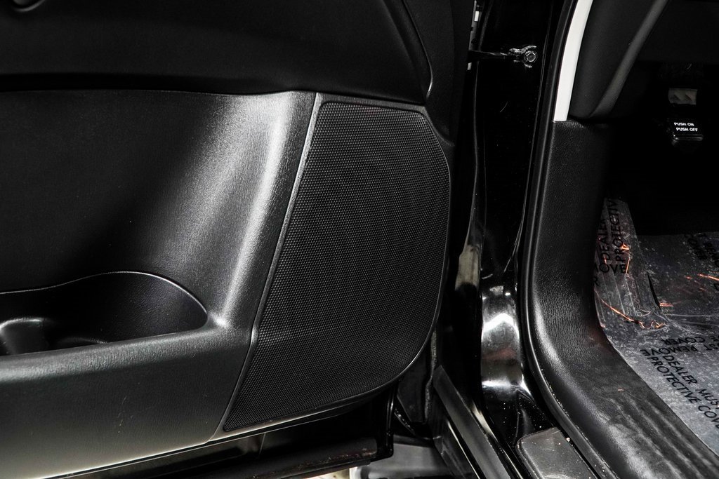 Used 2020 Nissan Armada Platinum w/ Captain's Chairs Package image 51