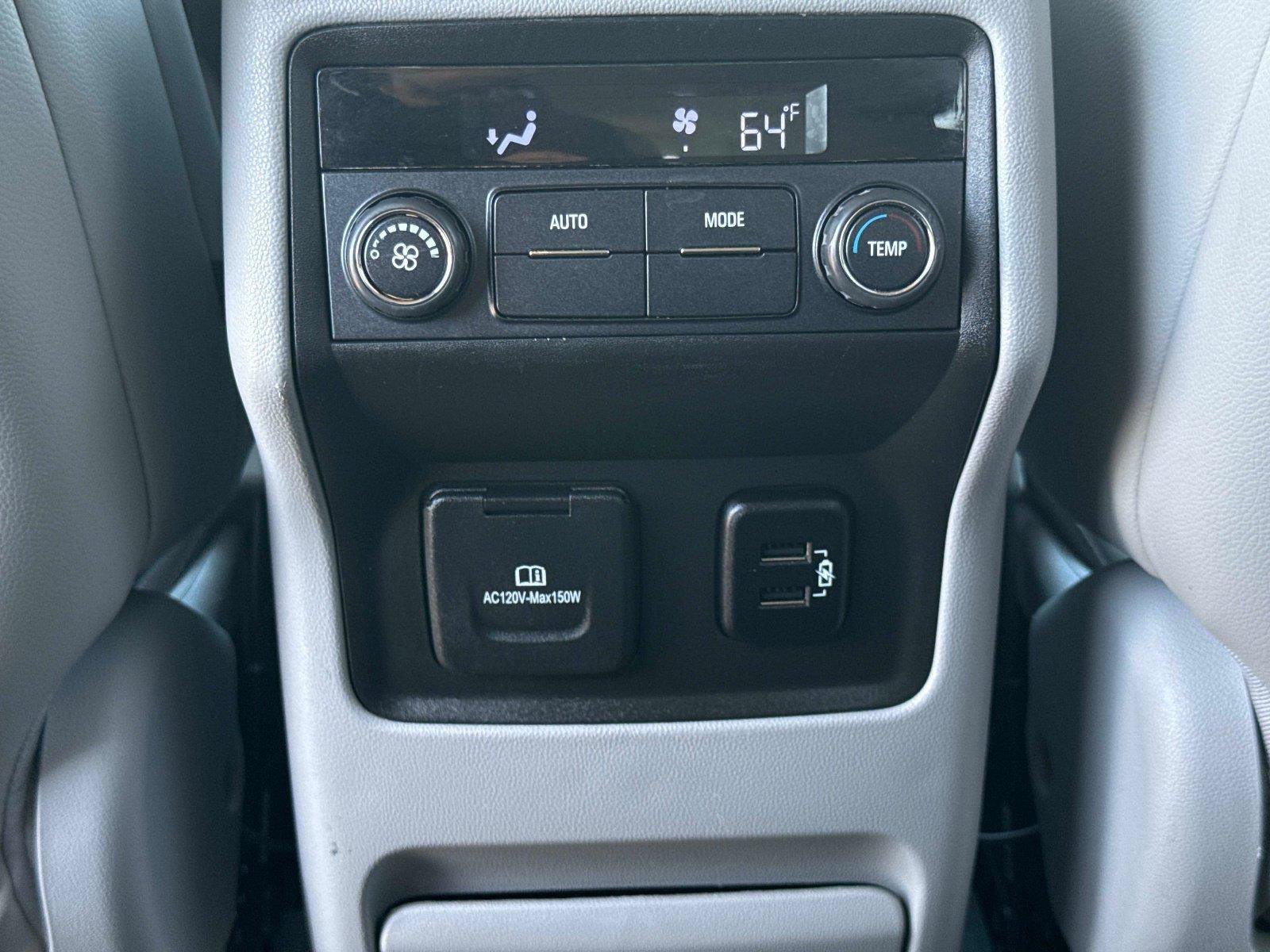 Used 2017 GMC Acadia SLT FWD image 19
