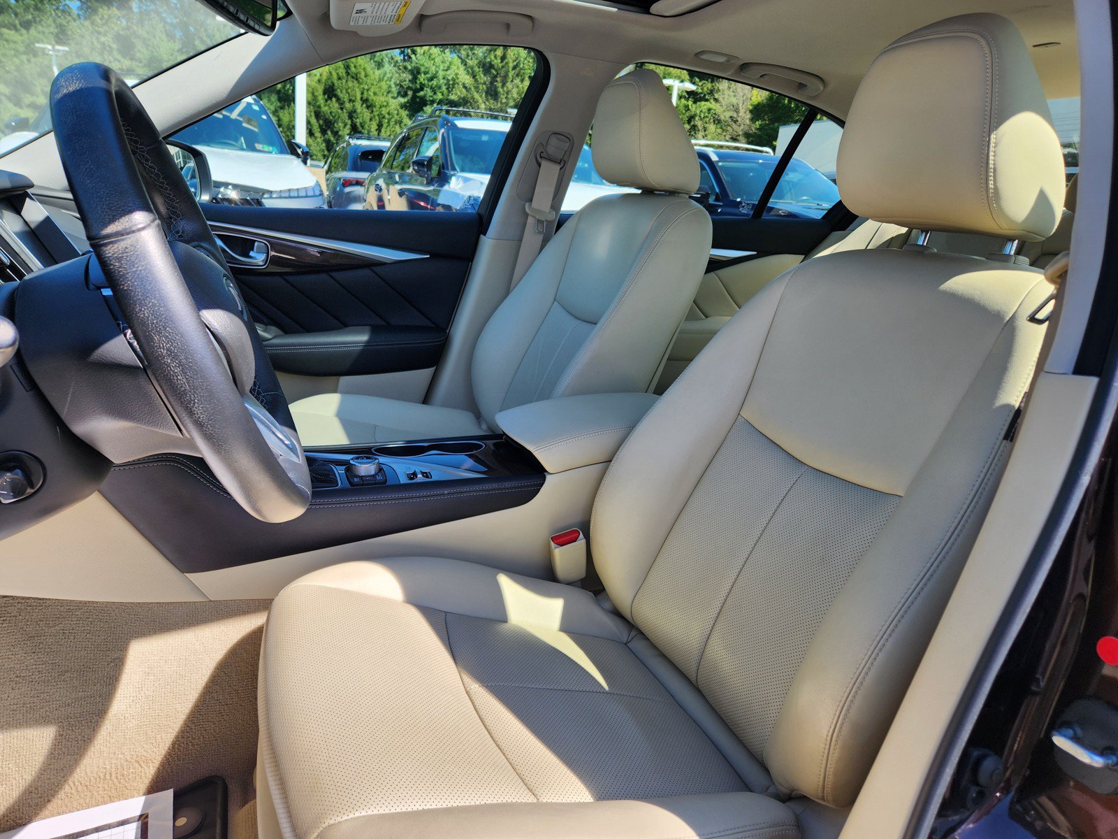 Certified 2018 INFINITI Q50 Luxe w/ Sensory Package (Luxe) AWD/4WD image 10